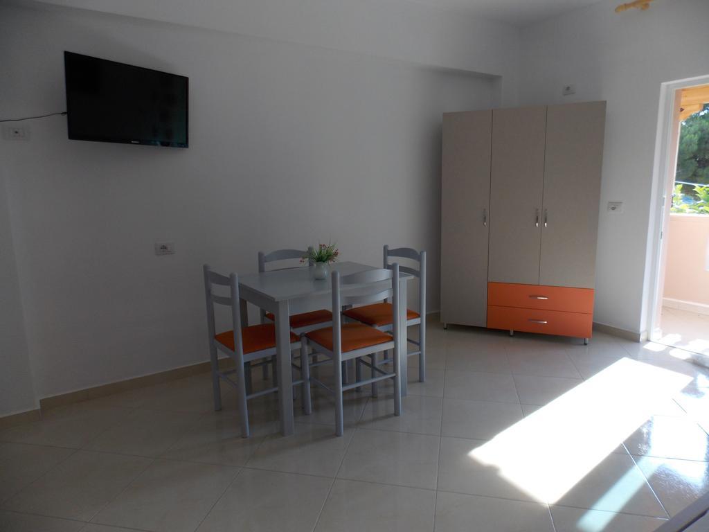 Guest House Vila Bega Sarandë Eksteriør bilde
