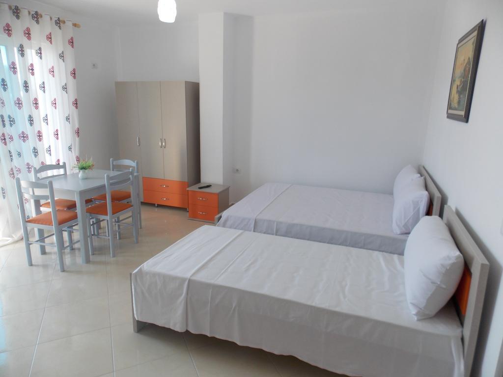 Guest House Vila Bega Sarandë Eksteriør bilde