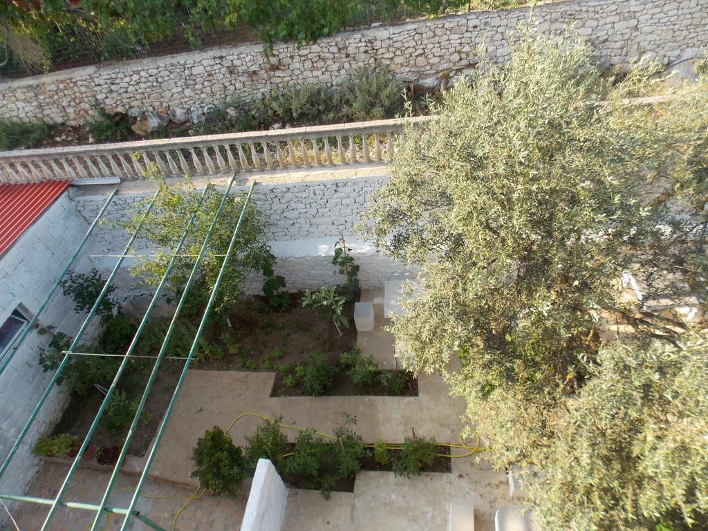 Guest House Vila Bega Sarandë Eksteriør bilde