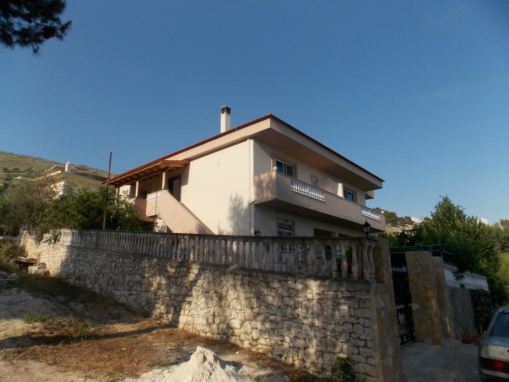 Guest House Vila Bega Sarandë Eksteriør bilde