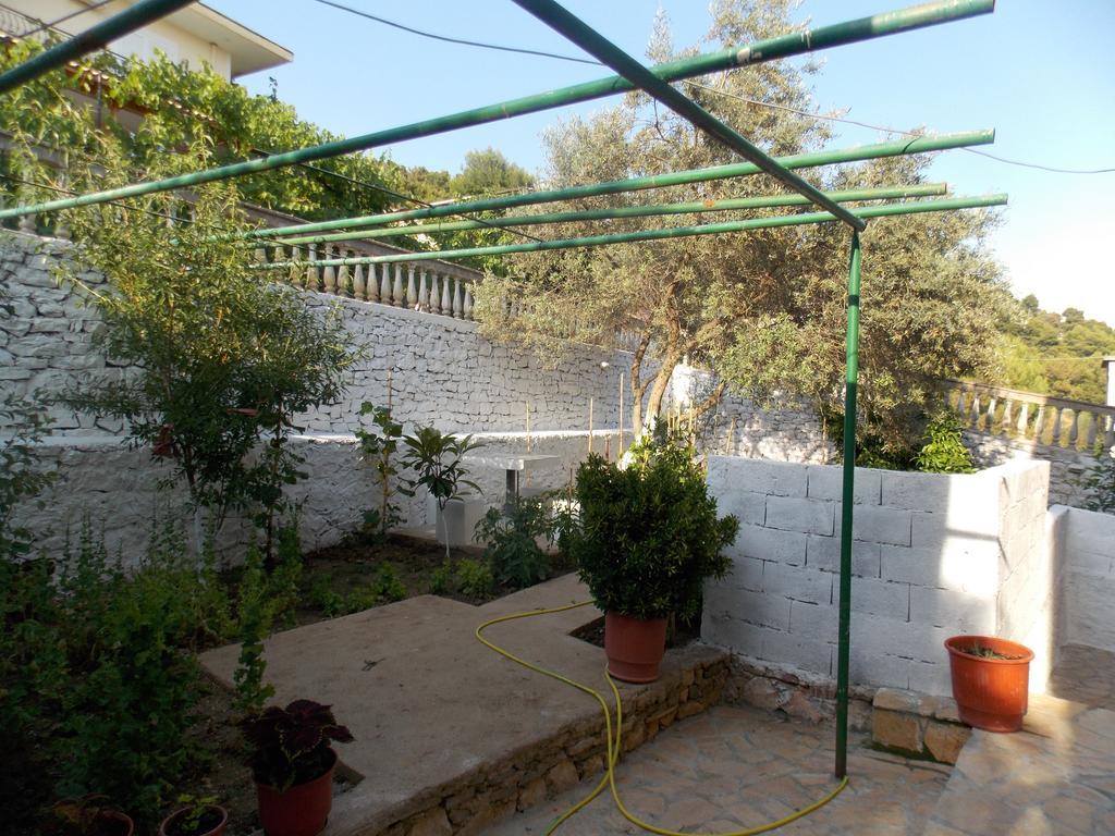 Guest House Vila Bega Sarandë Eksteriør bilde