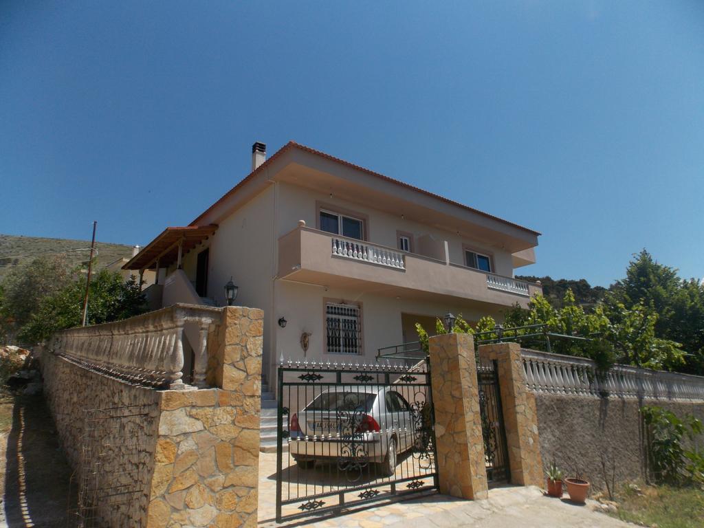 Guest House Vila Bega Sarandë Eksteriør bilde