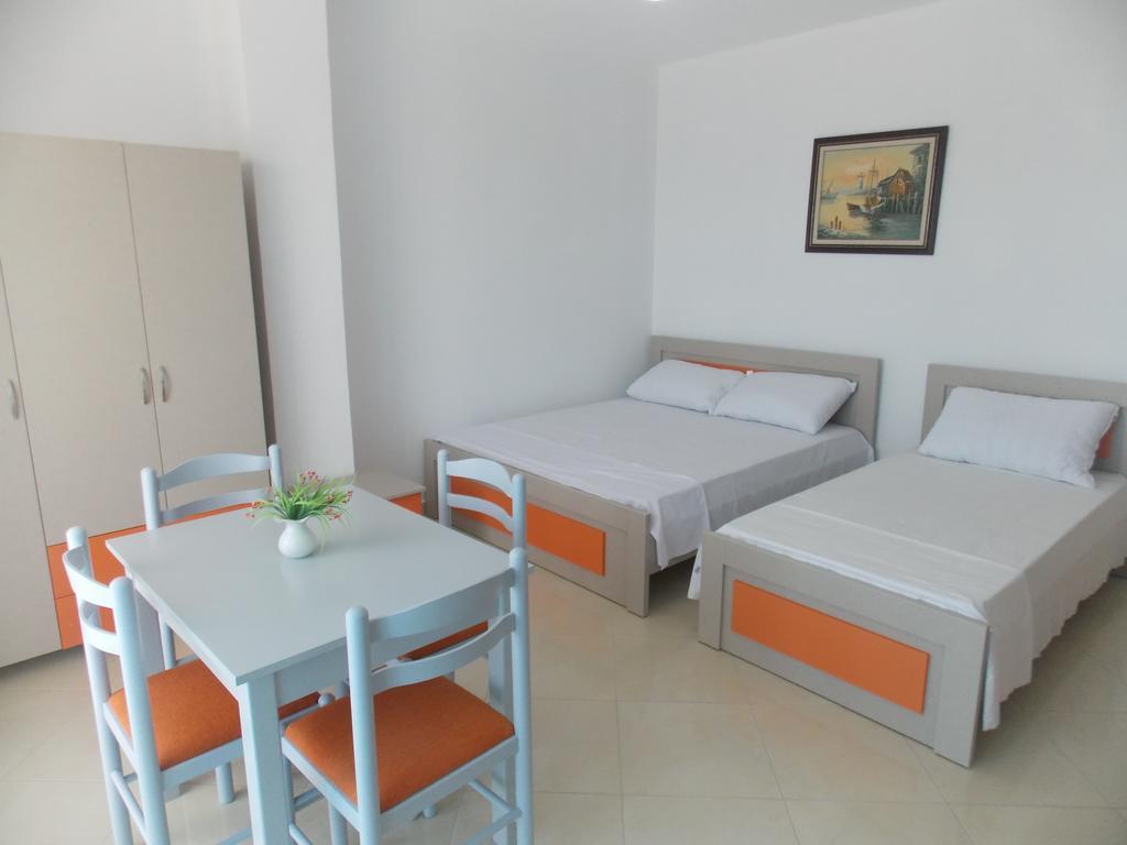 Guest House Vila Bega Sarandë Eksteriør bilde