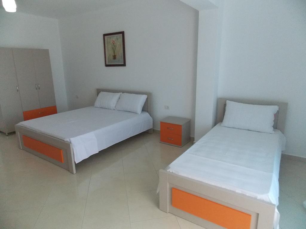 Guest House Vila Bega Sarandë Eksteriør bilde