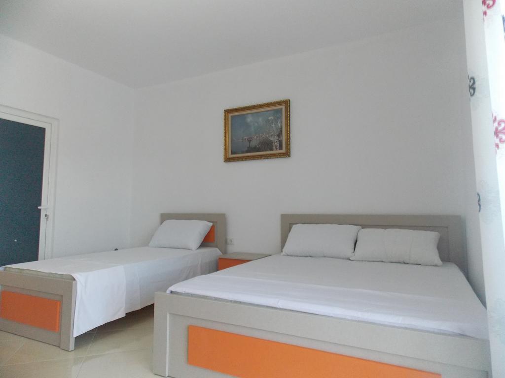 Guest House Vila Bega Sarandë Eksteriør bilde