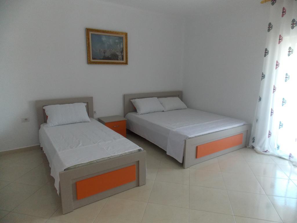 Guest House Vila Bega Sarandë Eksteriør bilde