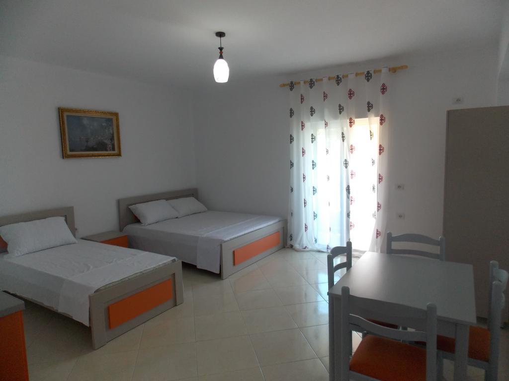 Guest House Vila Bega Sarandë Eksteriør bilde